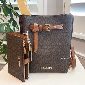 🎀NeW! Michael Kors Emilia Small Bucket Bag Set